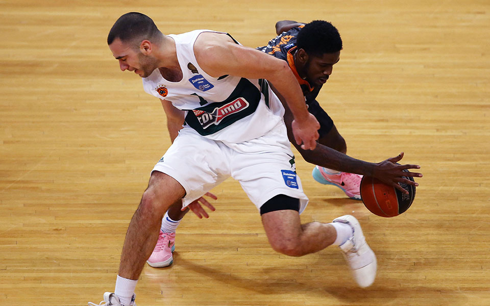 το-κλείσιμο-της-ψαλίδας-στην-basket-league-561249463