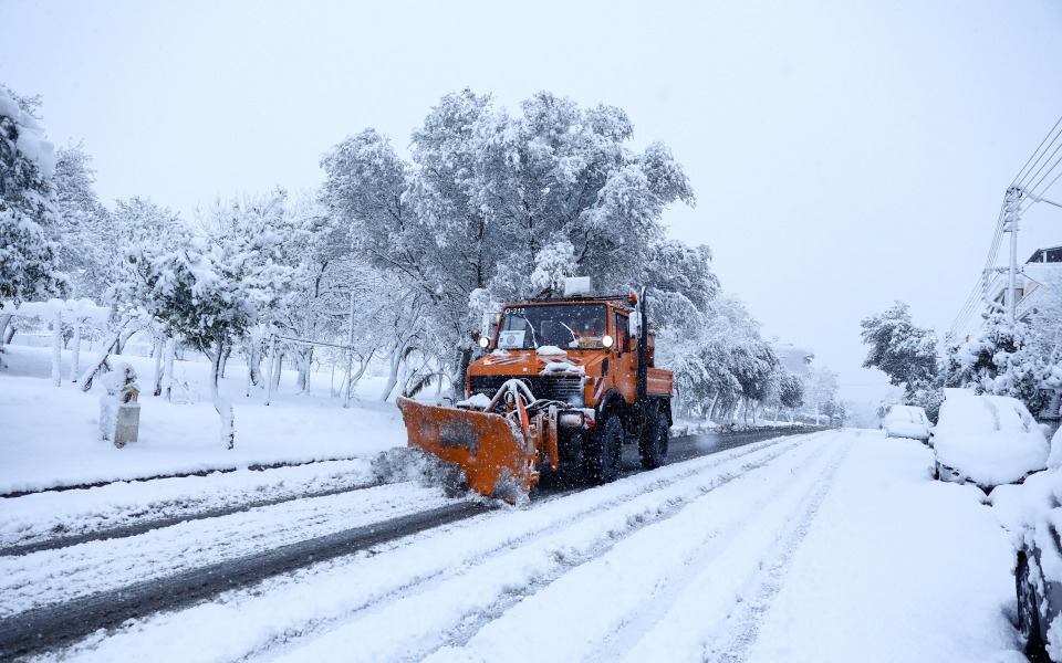 έξι-ερωτήματα-με-αφορμή-την-ψυχρή-εισβ-561267988