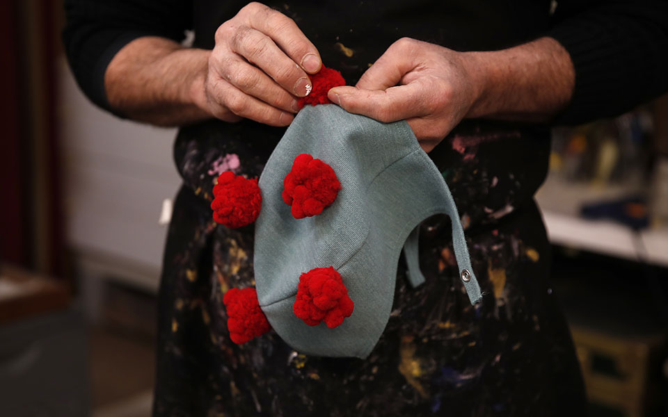 Βενετία: Όλοι φορούν μάσκες, αλλά όχι για το καρναβάλι-11