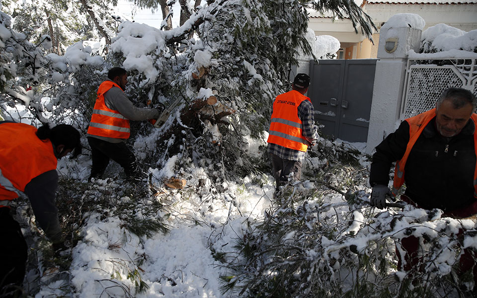 η-τριήμερη-μάχη-στην-αττική-και-ο-κίνδυ-561268198