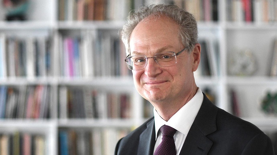 πρόεδρος-στο-πανεπιστήμιο-του-σικάγο-561279295