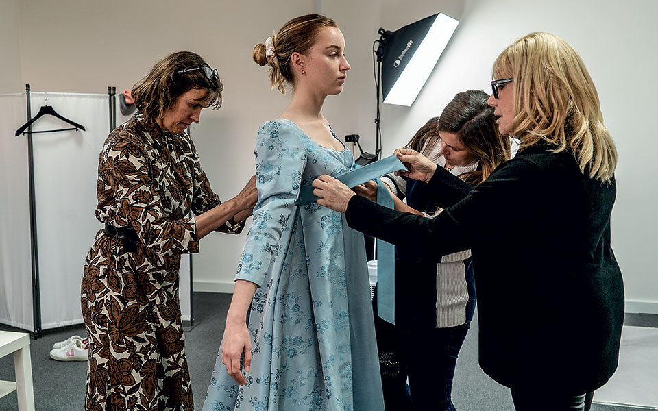 Ντύνοντας το «Bridgerton»-1