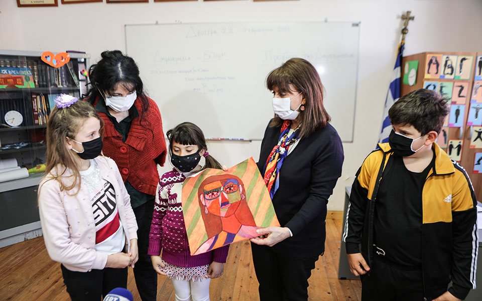 Κατ. Σακελλαροπούλου στα Διαπόντια: Στηρίζετε μία κοιτίδα του Ελληνισμού-1