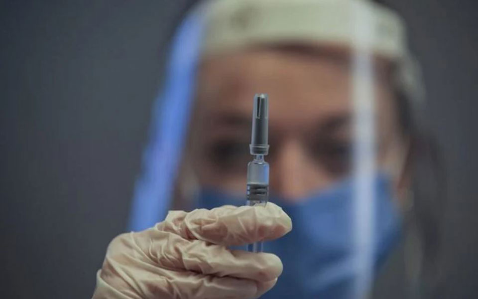 ελ-ασ-7-311-εμβολιασμοί-αστυνομικών-σε-17-ημ-561254194