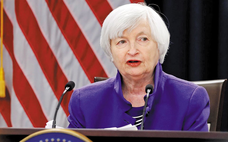 γέλεν-στους-εργαζόμενους-με-ετήσιο-ει-561256042