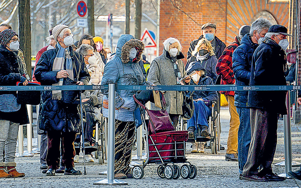 δυσαρέσκεια-για-εμβολιασμούς-στη-γερ-561249127