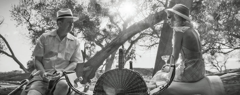 Αρωμα γυναίκας και… Netflix στις Σφαίρες-1