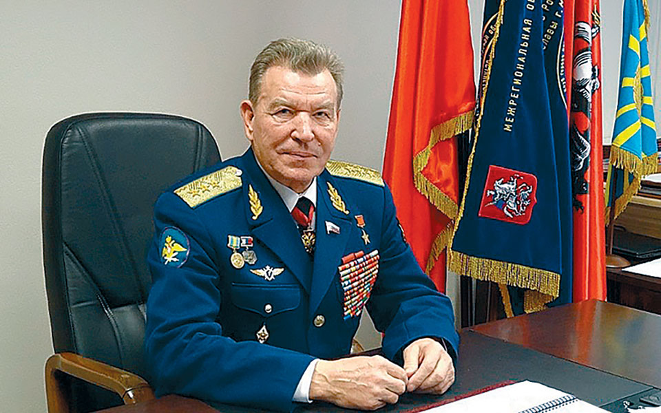 ο-ιπτάμενος-ήρωας-του-τσερνόμπιλ-δεν-ε-561263200