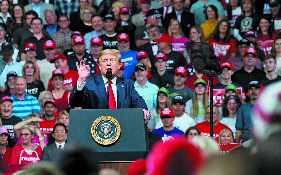 βαριά-η-σκιά-του-τραμπ-στο-κόμμα-561255505