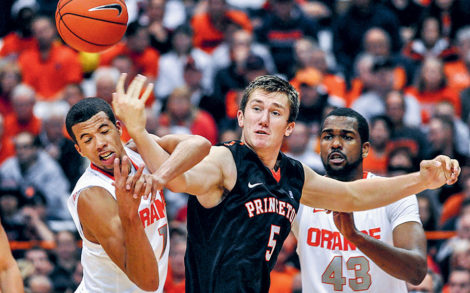 στον-κλοιό-της-covid-19-ο-παναθηναϊκός-561257131