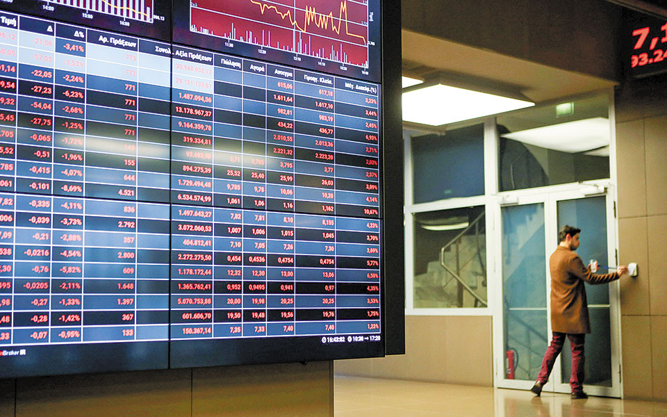 το-νέο-γενικό-lockdown-έφερε-μεγάλη-πτώση-στο-561258307