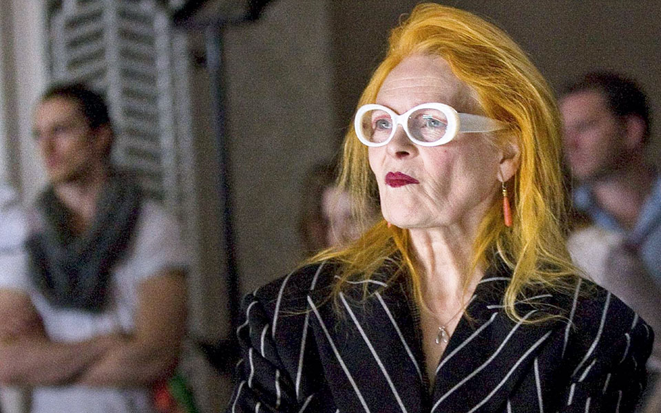 το-ατελείωτο-φλερτ-της-μόδας-με-το-σινε-561258652