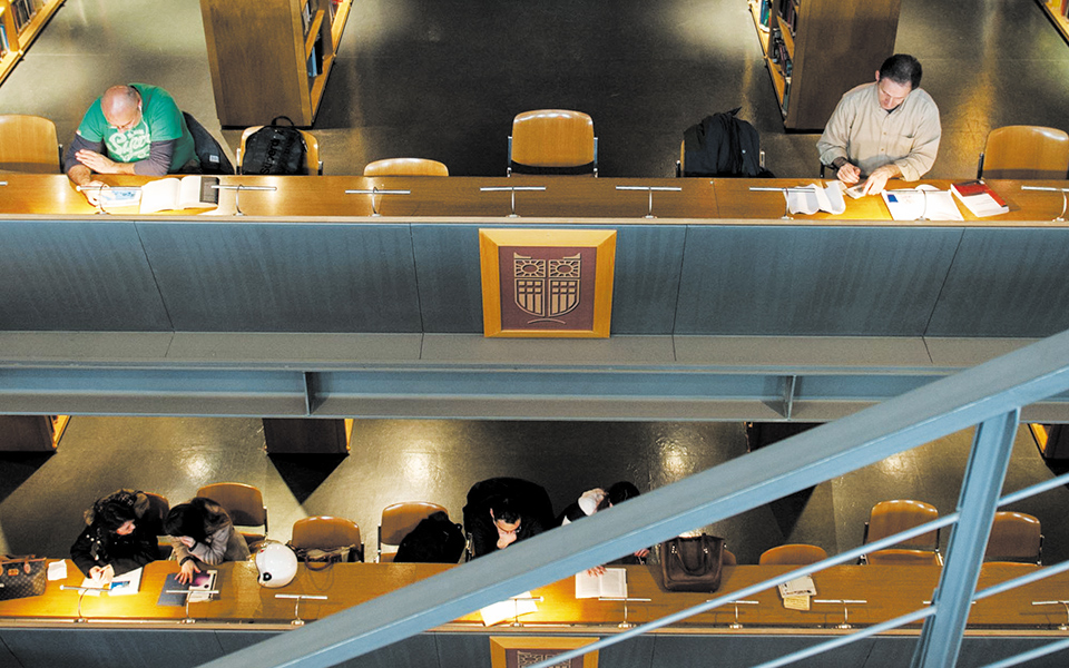 αιώνιοι-φοιτητές-και-πεδία-ευθύνης-561263722