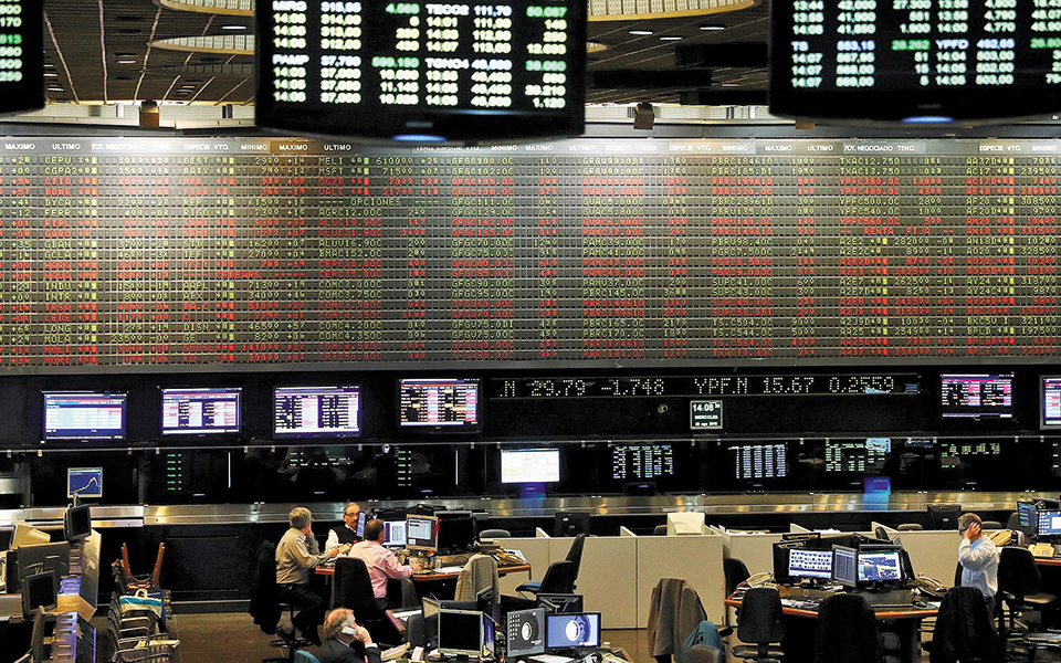 βγαίνουν-στις-αγορές-για-3-δισ-οι-τράπε-561264442