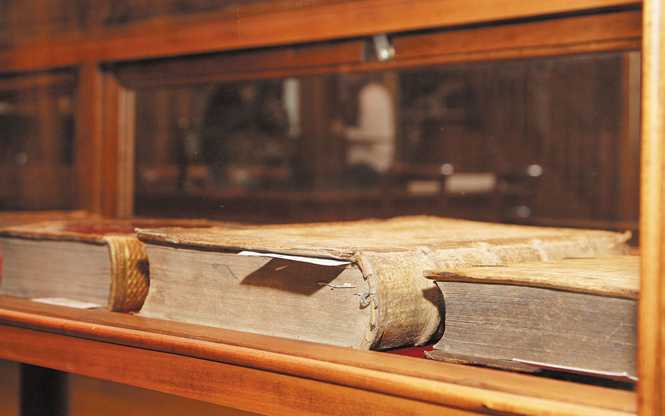 οι-πολύτιμες-δευτέρες-στη-βιβλιοθή-561265585