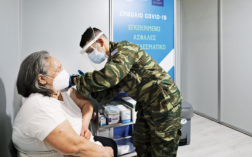 ρεκόρ-εμβολιασμών-στα-υπερκέντρα-παρ-561265441