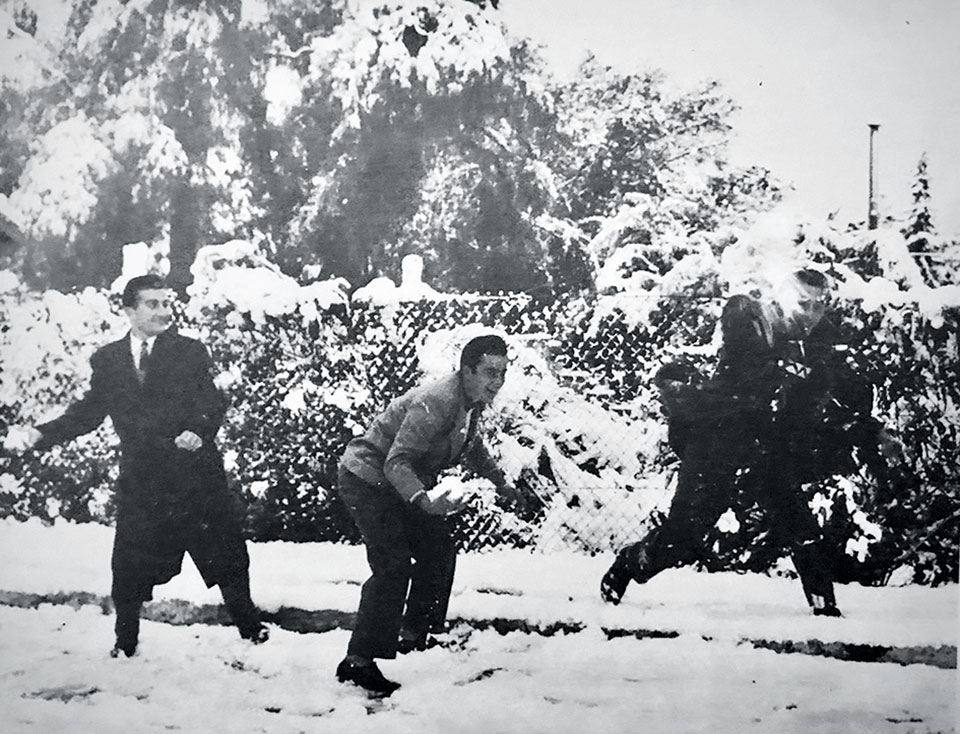 Αθήνα: Όταν το χιόνι σκέπαζε την πόλη-3