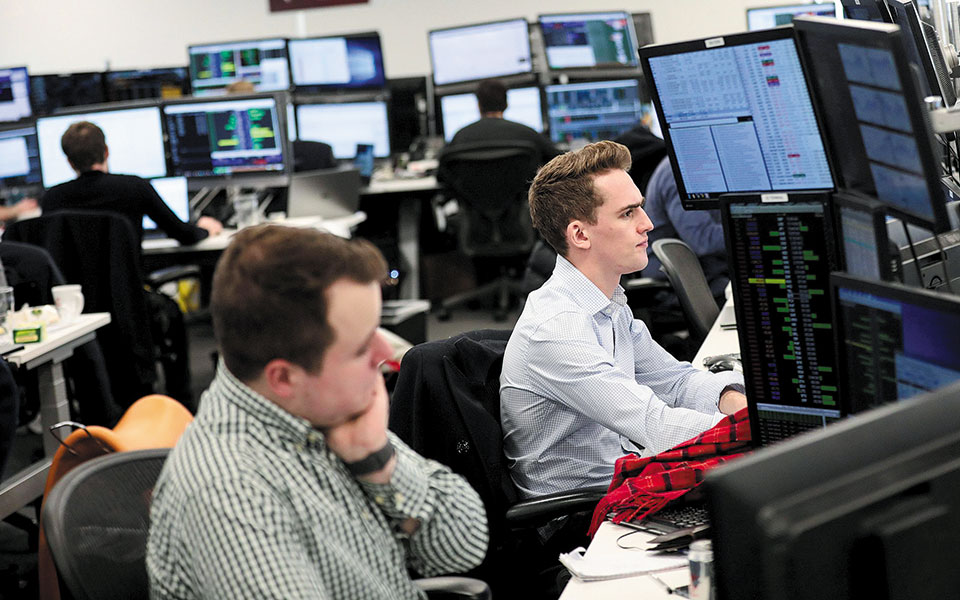 πιέσεις-στο-χρηματιστήριο-άνοδος-απο-561268024