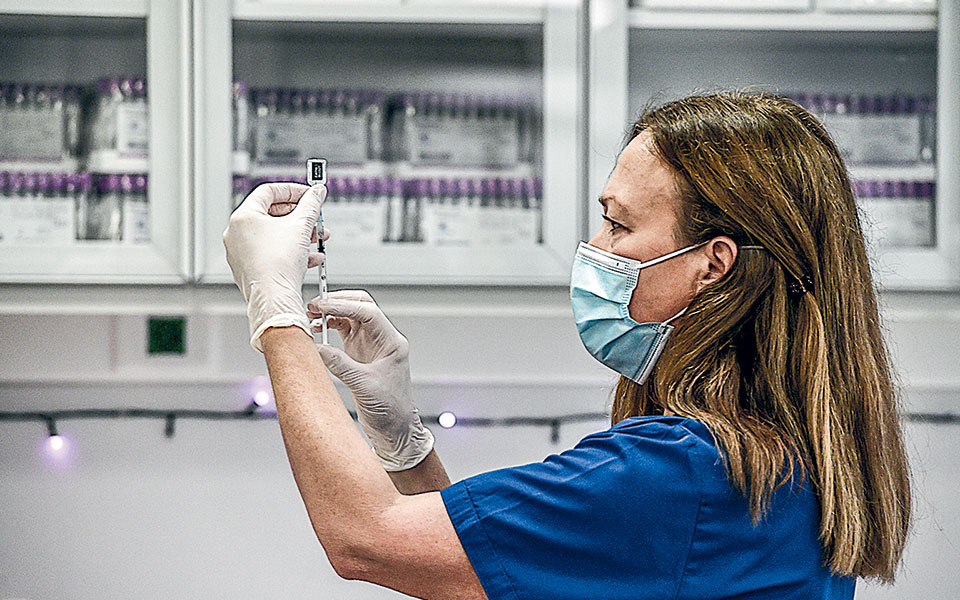 ανάπτυξη-ανοσίας-ακόμα-και-με-μία-δόση-561273517