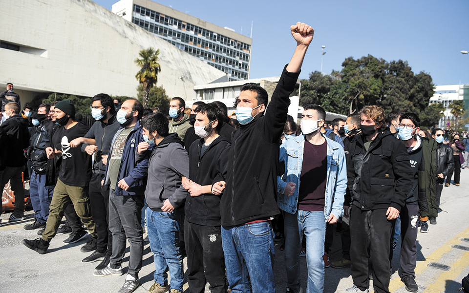 η-ανοχή-διαιώνισε-τον-φόβο-561274984