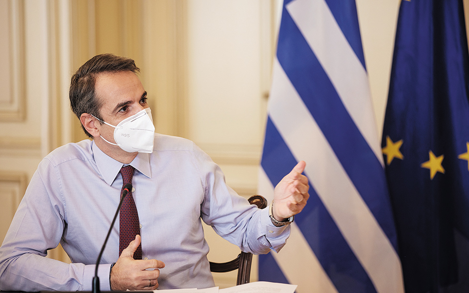 παρατείνεται-το-lockdown-561275710