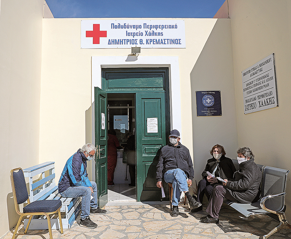 «Το εμβόλιο για τα μικρά νησιά είναι θείο δώρο»-7