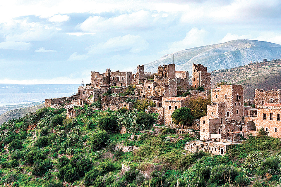το-λύκειο-των-ελληνίδων-αναδεικνύει-σ-561278002