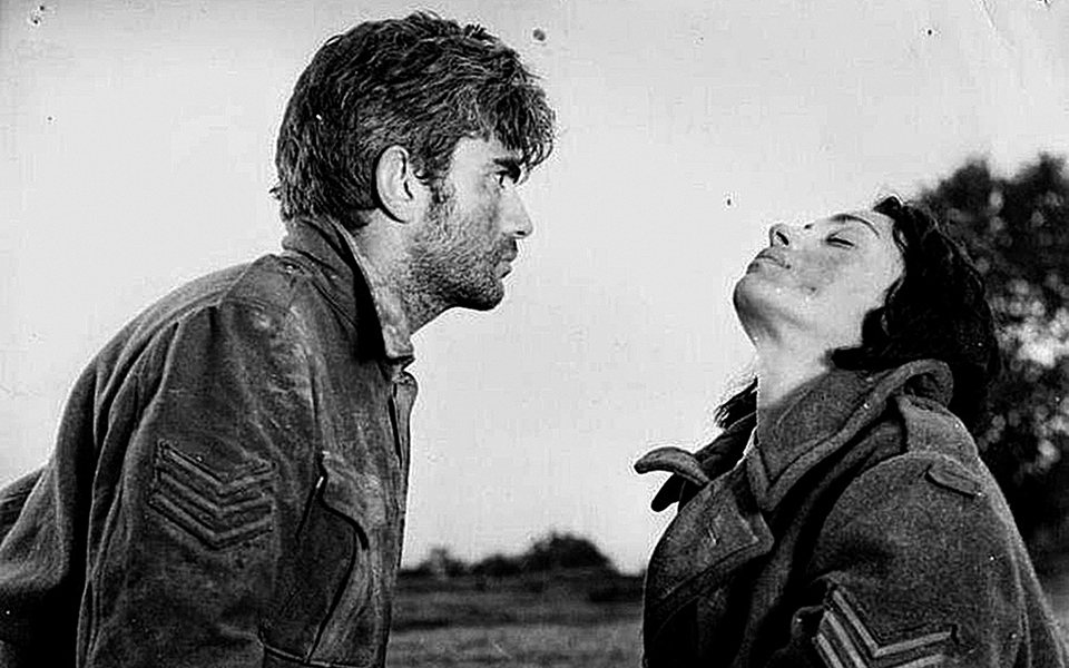 προτάσεις-για-τις-μέρες-του-lockdown-561277195