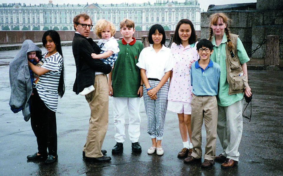 ο-πόλεμος-των-φάροου-με-τον-γούντι-αλ-561278518