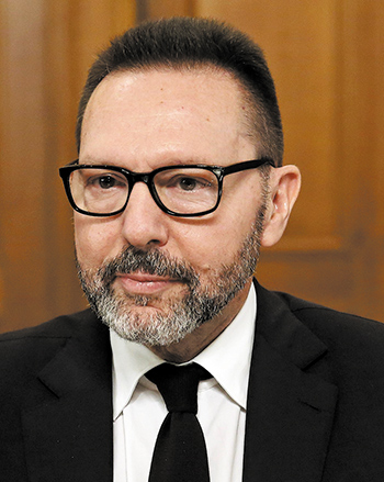 Στο κόκκινο ο δανεισμός επιχειρήσεων και κρατών-1