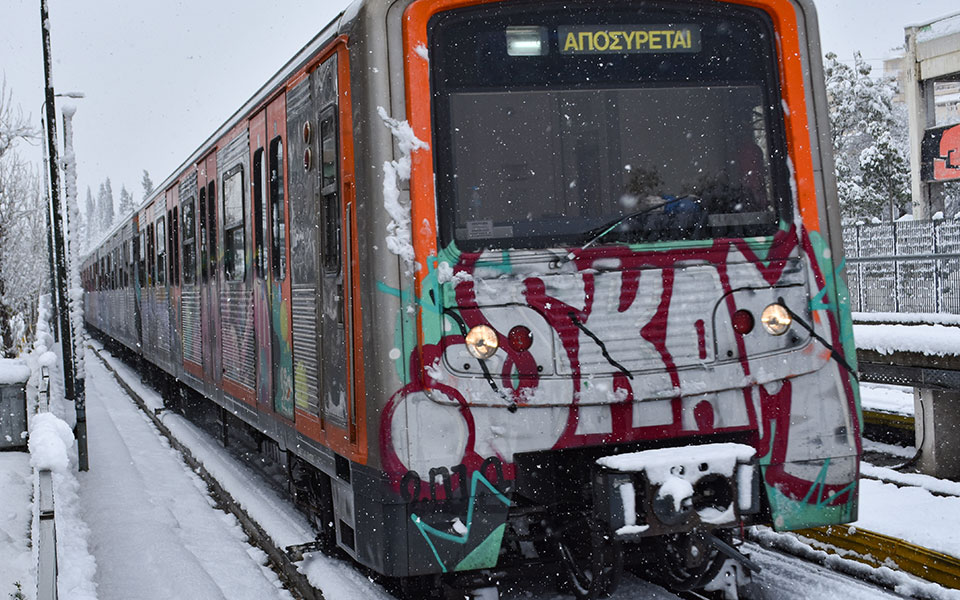 δεν-ομαλοποιήθηκαν-οι-μετακινήσεις-561268036