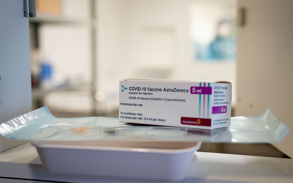 η-νότια-αφρική-θέλει-να-ανταλλάξει-εμβ-561259156