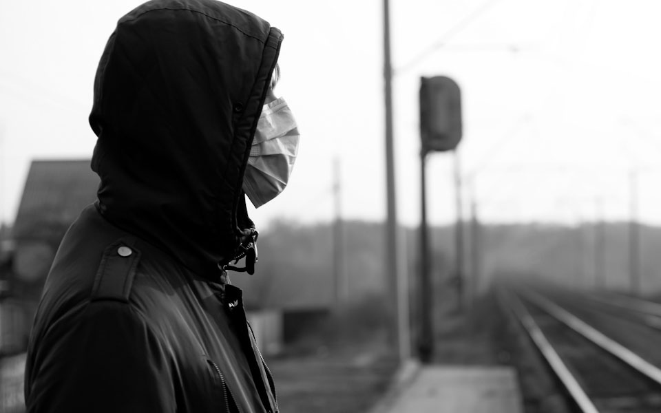 ράδιο-κ-η-ψυχική-πανδημία-μέσα-στην-παν-561261646