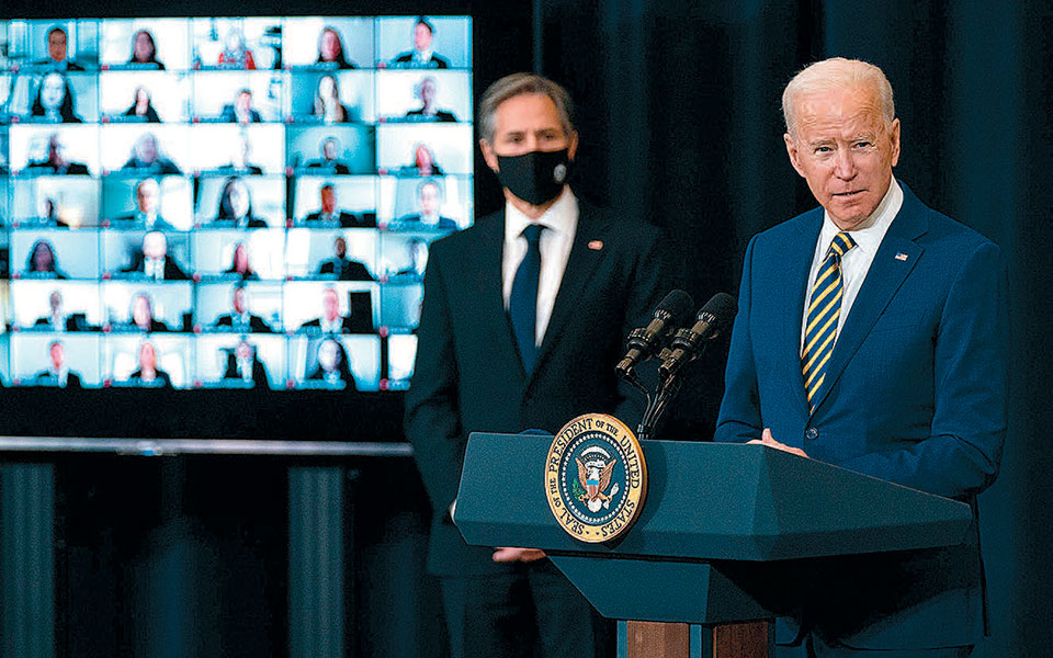 οι-ηπα-ξαναχτίζουν-συμμαχίες-561253237