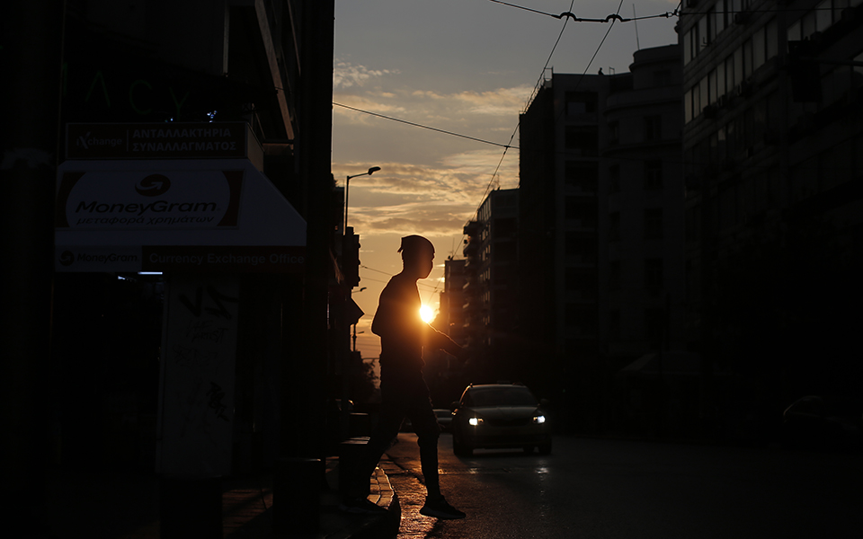 παράταση-του-lockdown-για-δύο-εβδομάδες-συστή-561274783