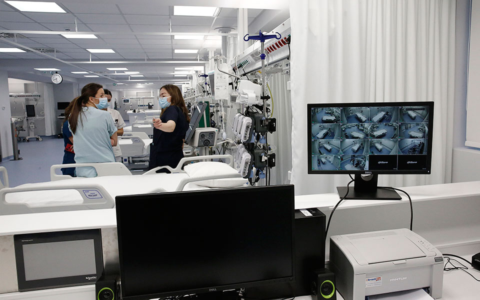 στο-βαθύ-κόκκινο-έξι-περιοχές-561270862