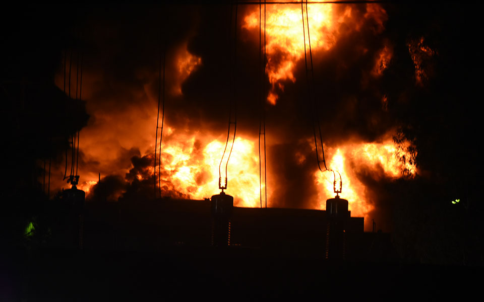 η-χρήση-15-τόνων-αφρού-και-ο-κίνδυνος-βο-561257719