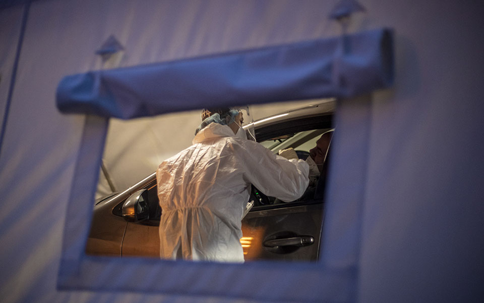 στο-τραπέζι-η-αυστηροποίηση-των-μέτρω-561250942