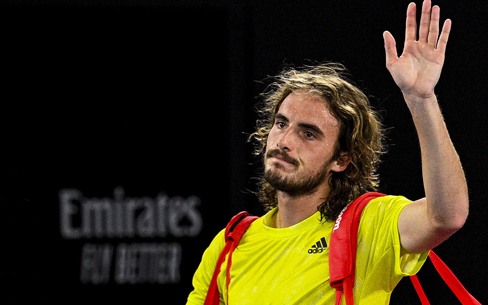 δεν-άντεξε-ο-τσιτσιπάς-561270904