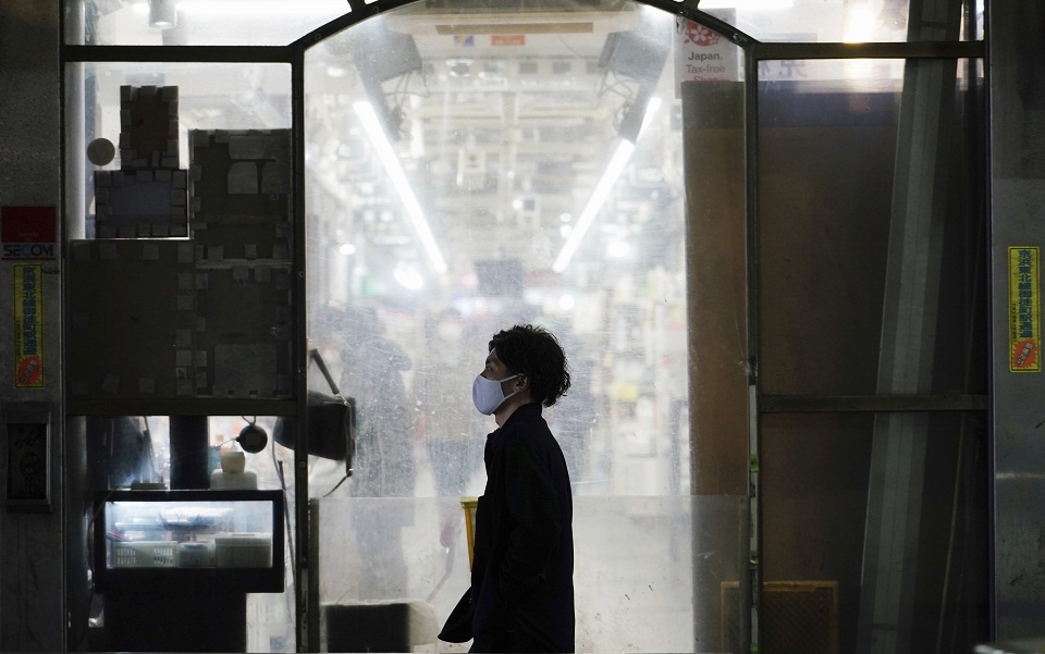 νέο-στέλεχος-του-ιού-στην-ιαπωνία-561269806