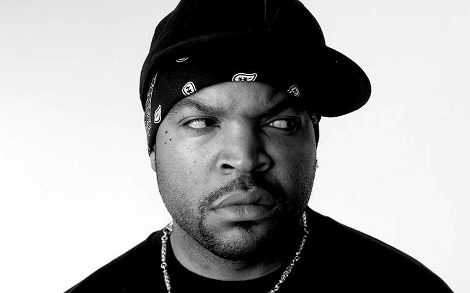 συνάντηση-ice-cube-με-τζο-μπάιντεν-για-τη-φυλ-561256504