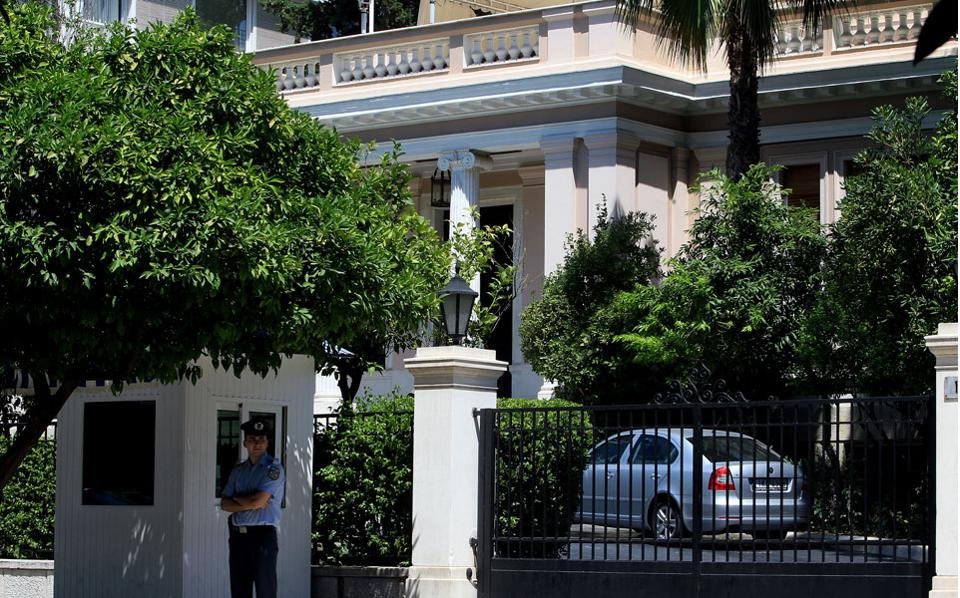 μαξίμου-δεν-μπορεί-ο-κ-τσίπρας-να-ζητε-561279301