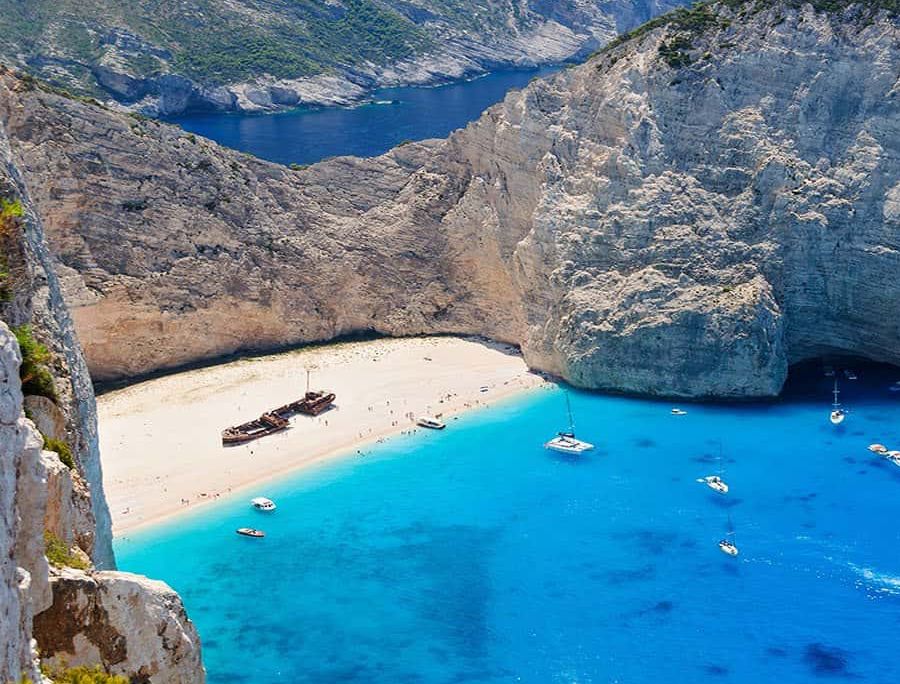 διακοπές-στα-ελληνικά-νησιά-έως-τον-νο-561265030