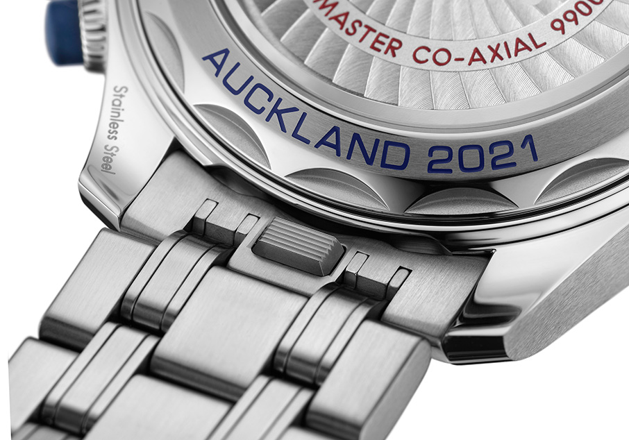 Όρτσα τα πανιά με το νέο OMEGA Seamaster Diver 300M America’s Cup-9