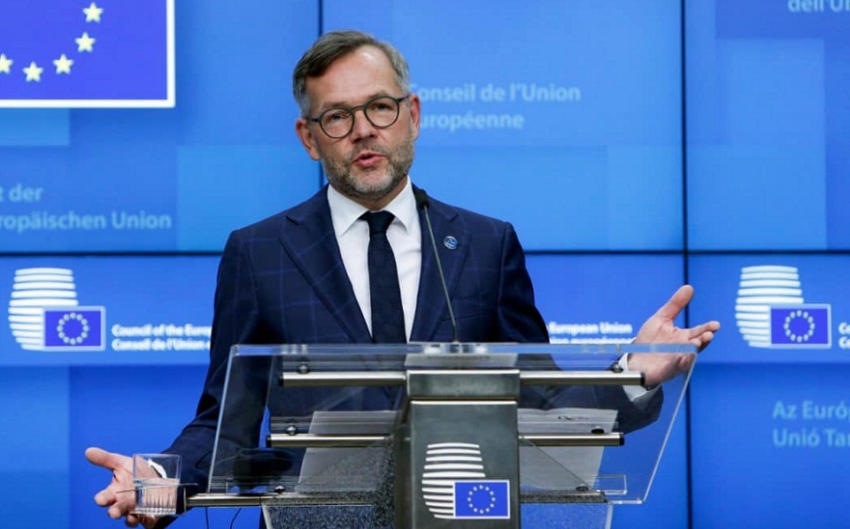 και-η-γερμανία-συζητά-πλέον-το-πιστοπο-561273835