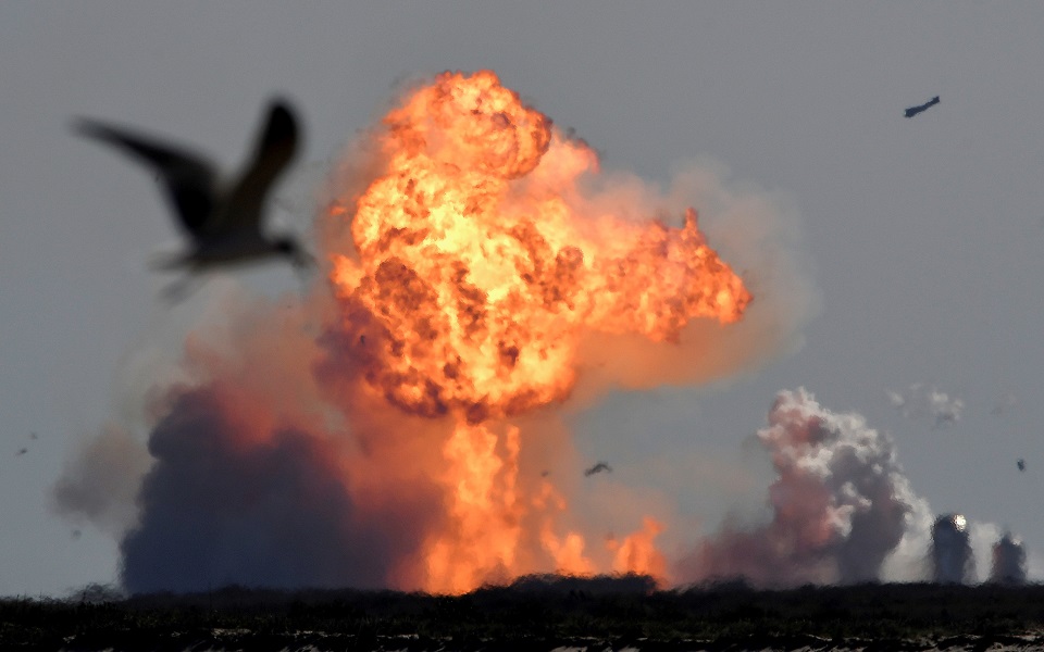 spaceχ-πρέπει-να-δουλέψουμε-λιγάκι-την-πρ-561251197