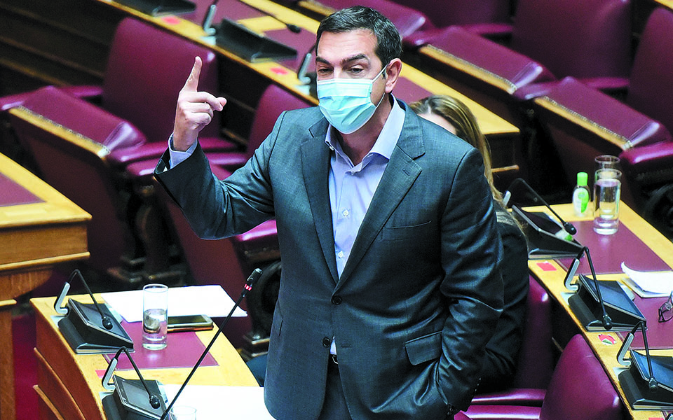 γιατί-ο-τσίπρας-μετακόμισε-στη-βουλ-561271615