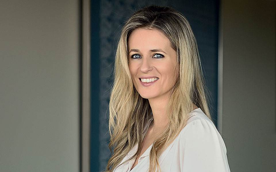 ελένη-ανδρεάδη-η-πράκτορας-του-πλανήτ-561272680