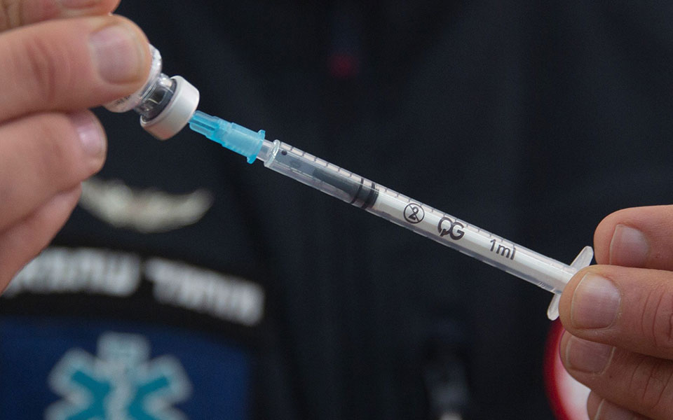 φρένο-στη-μετάδοση-από-pfizer-biontech-561270856