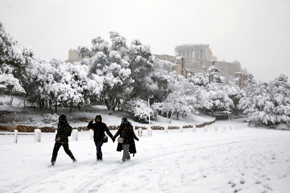 Η Ακρόπολη στα λευκά έκανε τον γύρο του κόσμου-1